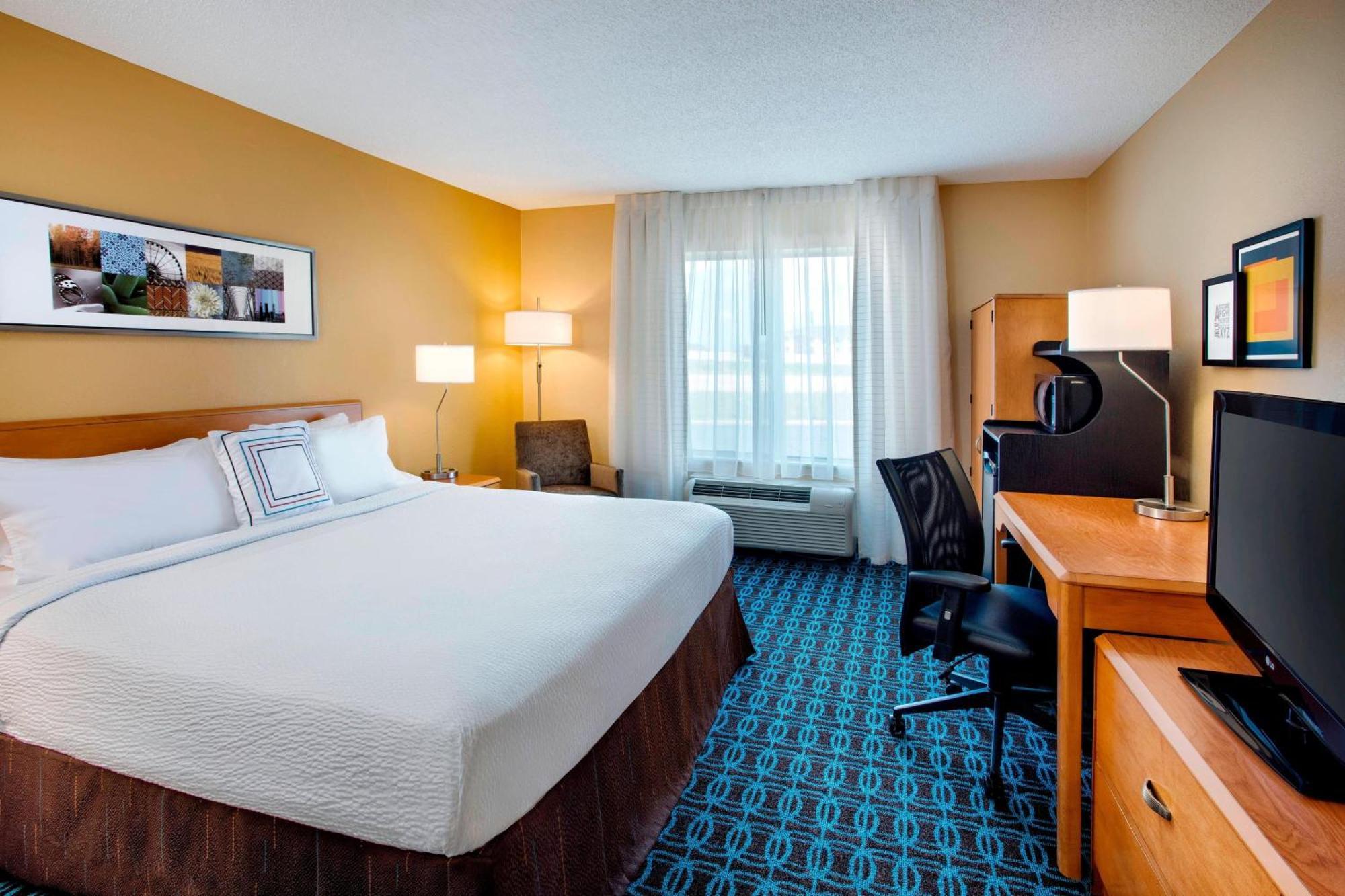 Fairfield Inn & Suites Merrillville Exterior photo