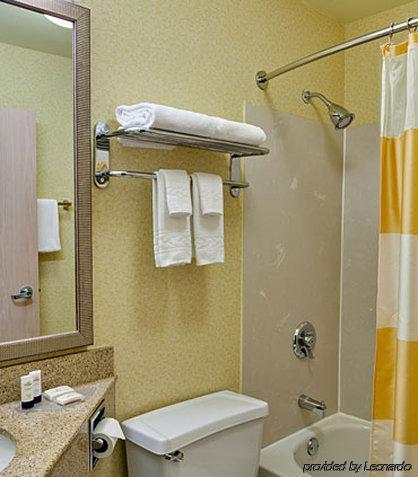 Fairfield Inn & Suites Merrillville Room photo